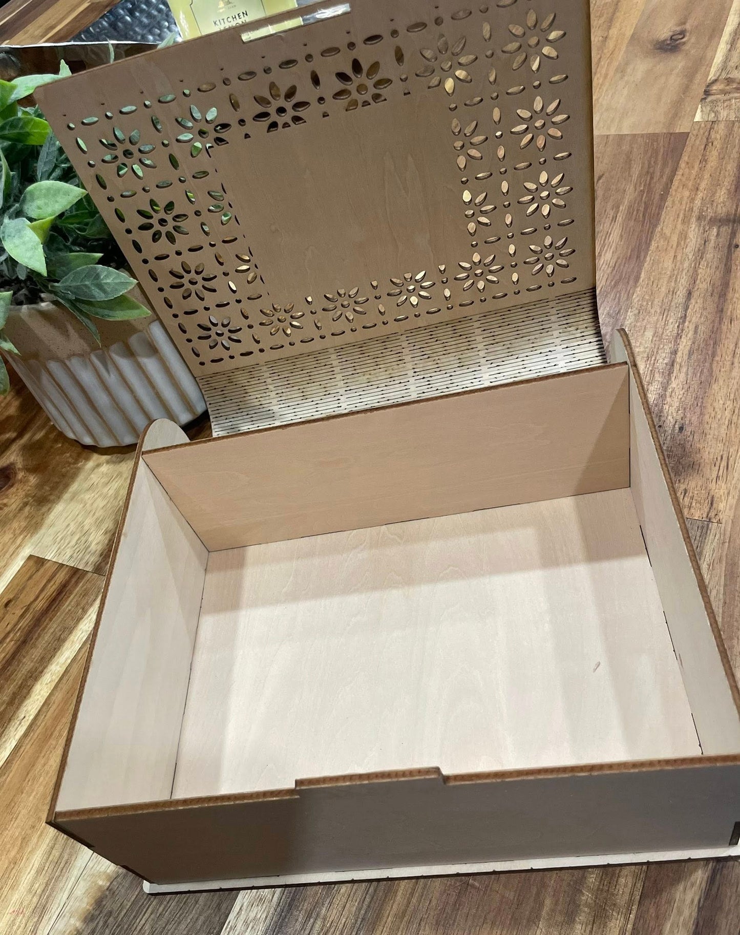 Wooden Keepsake Boxes (Customizable)