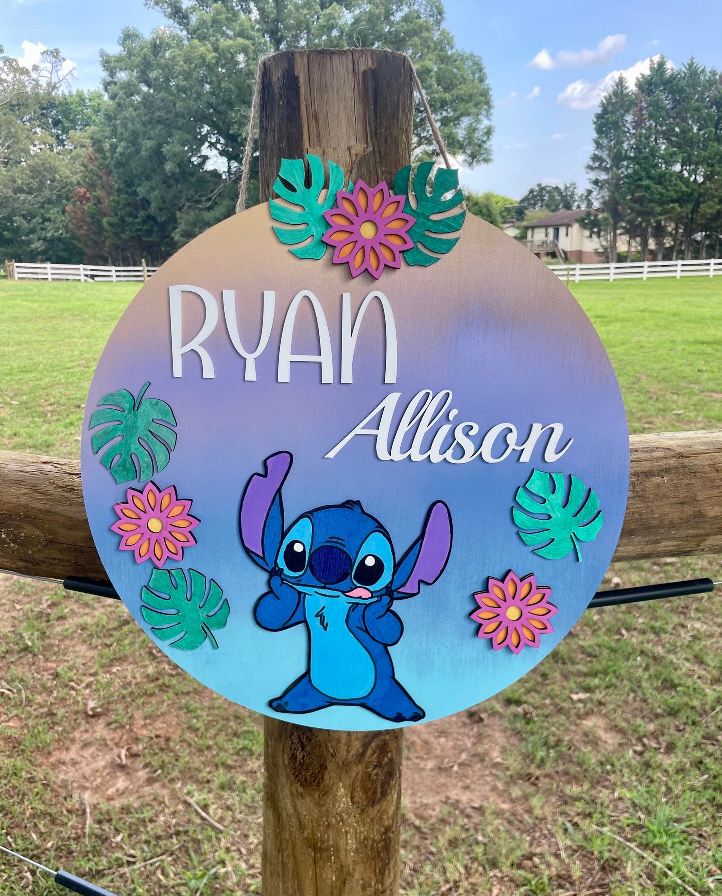 Stitch (Inside Bedroom Wall/Door Hanger)